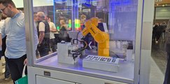 Industrie 4.0 in der Praxis erleben Roboterarm als Messeausstellungsstück