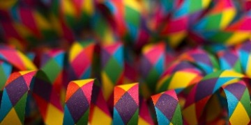 Bunte Luftschlangen